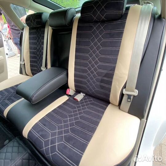 Чехлы Toyota Prius 20 (мозайка)