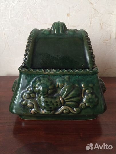 Шкатулка таблетница винтаж