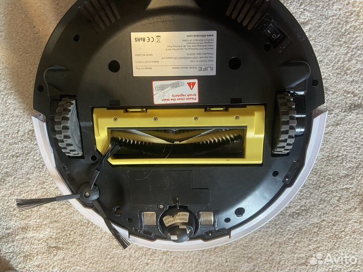 Робот пылесос ilife v7s plus