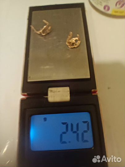 Золотые серьги 585 пробы