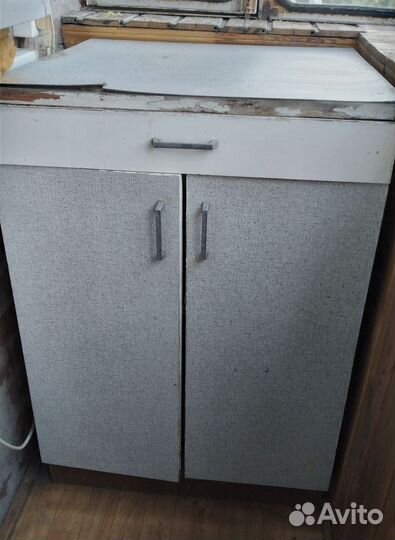 Тумбочка бу