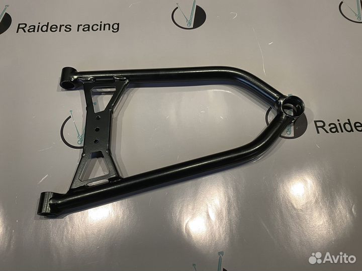 Рычаг верхний правый 42