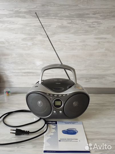 Магнитола, магнитофон Vitek VT-3451 CD/MP3 + радио
