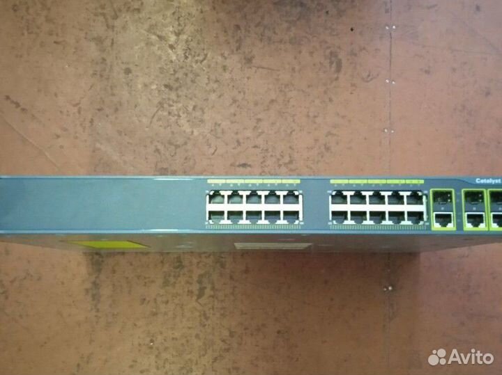 Коммутатор CiscoWS-C2960G-24TC-L
