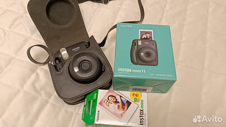 Instax mini 11 +чехол+ картриджи
