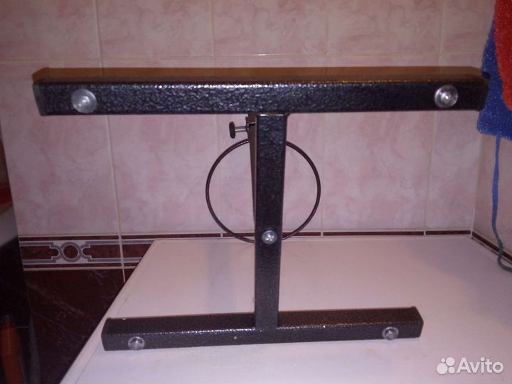 Подставка для миски