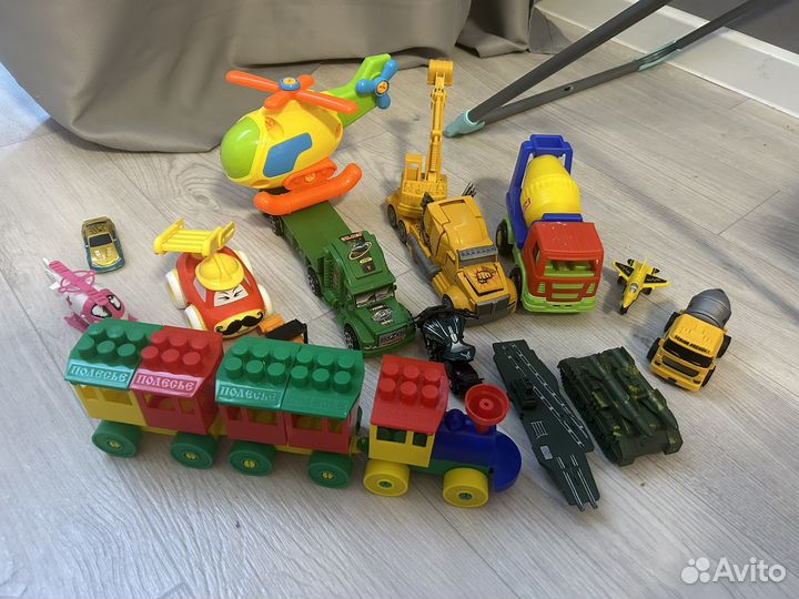 Игрушки для мальчика пакетом