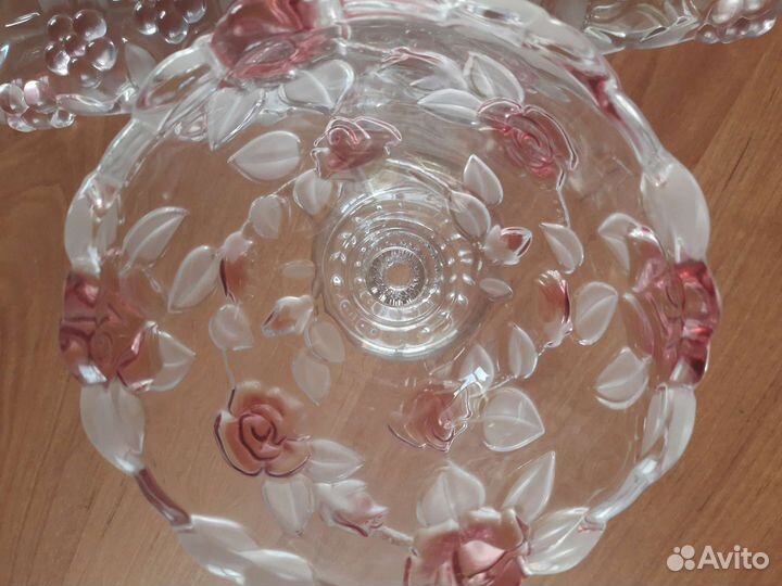 Комплект посуды:вазочка и поднос