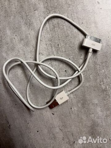 Зарядное устройство для iPhone 4