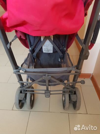 Прогулочная коляска