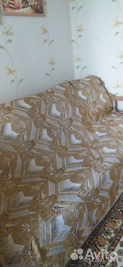 Покрывало на кровать,диван