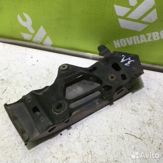 Планка под фонарь левая Тойота Королла Е100