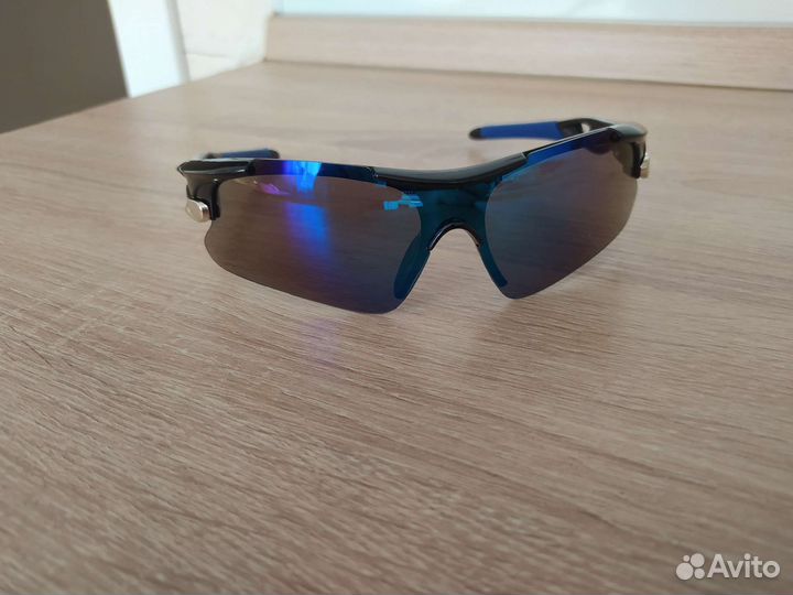 Солнцезащитные очки 2 пары