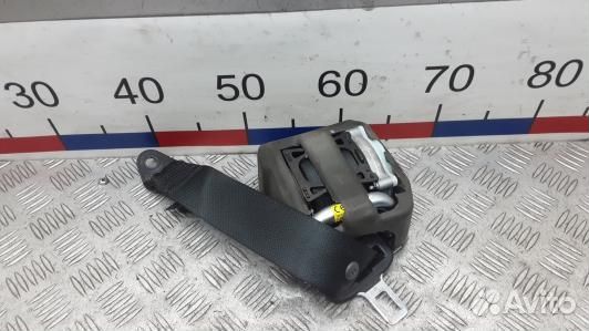 Ремень безопасности с пиропатроном сиденья передне