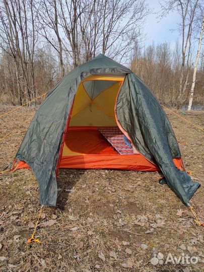 Палатка туристическая 2-местная Northland Cove 2