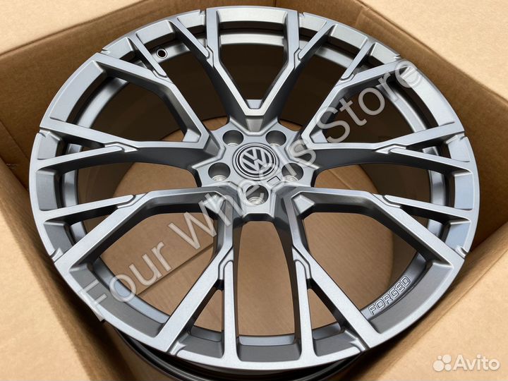 Кованые Диски на Фольксваген Туарег с 2018 г. R21 наличие