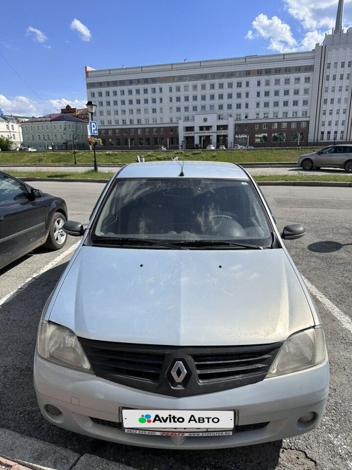 Renault Logan: фото владельца