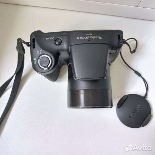 Компактный фотоаппарат canon