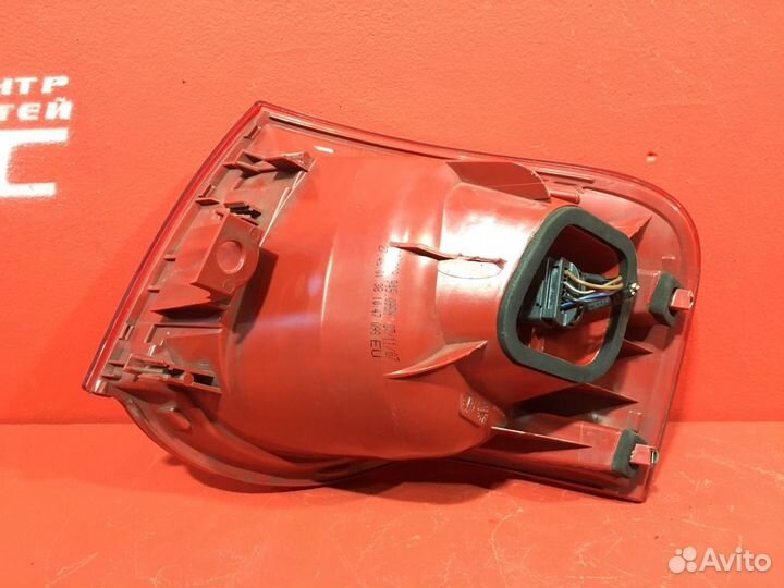 Фонарь задний левый Volkswagen Passat B6 универсал