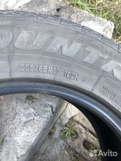 Dominator All Season 225/65 R17