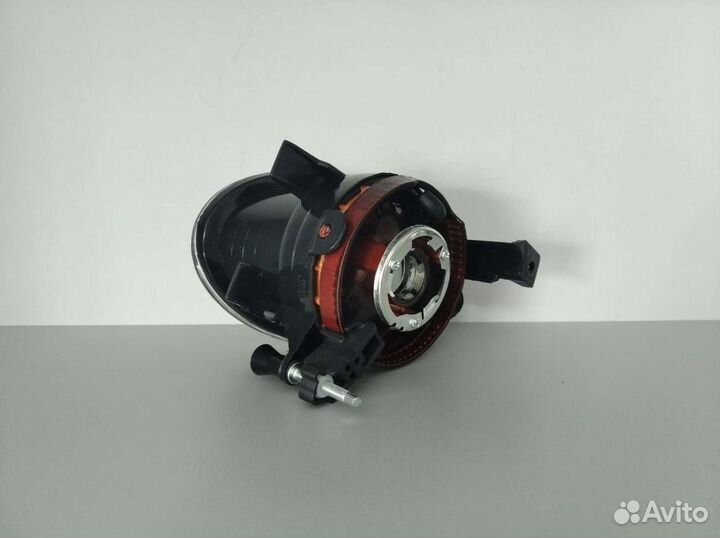 Фара противотуманная VW Tiguan / Golf 6 / Jetta