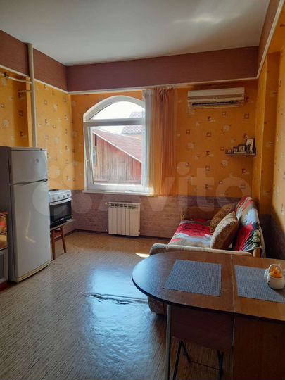 1-к. квартира, 45 м², 1/6 эт.