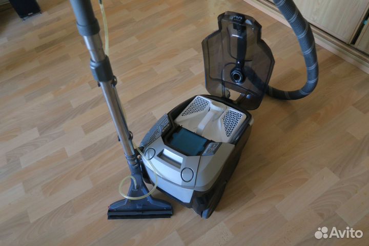 Моющий пылесос Thomas Parkett Prestige XT