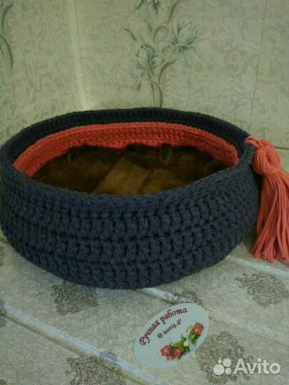 Лежанка для кота