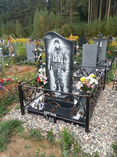 Памятники из гранита и мрамора