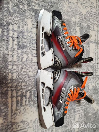 Хоккейные коньки bauer X7.0