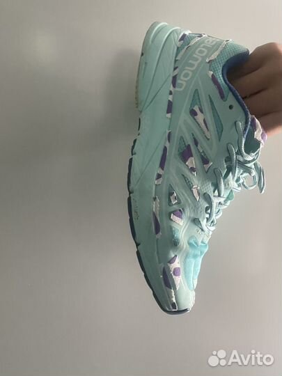 Salomon кроссовки