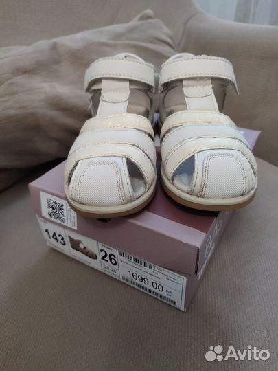 Сандалии для девочки 26 размер