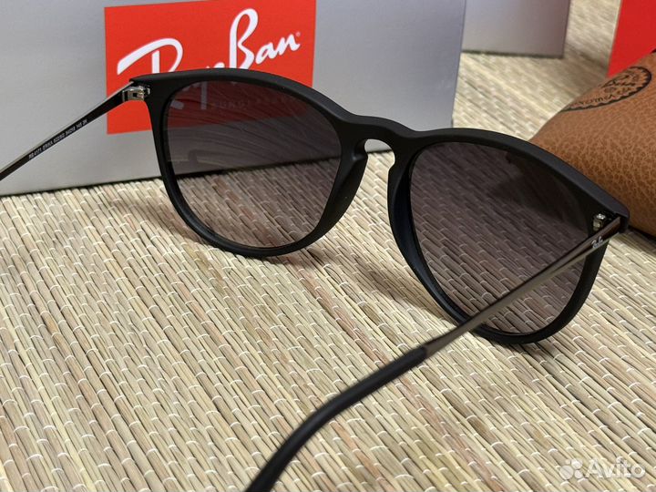 Солнцезащитные очки RAY-BAN erika RB 4171 (622/8G)