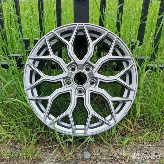 Vossen hf2 r17 5x112