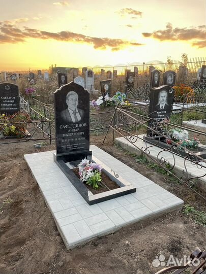 Гранитная мастерская. Памятники площадки комплексы