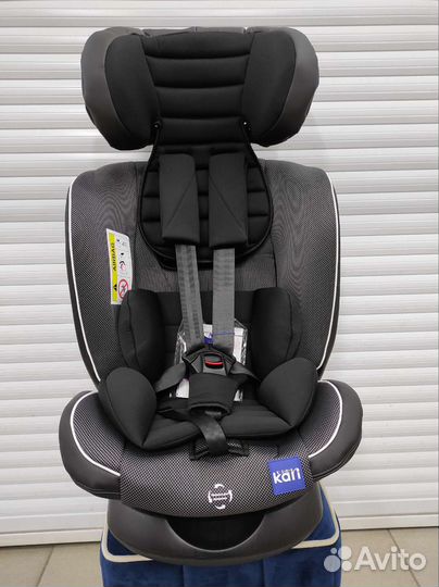 Новое автокресло с поворотом на 360 градусов