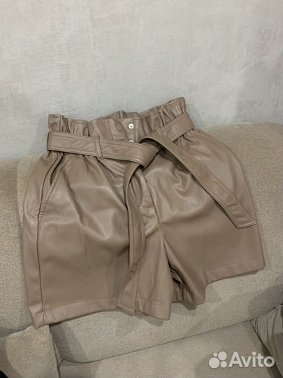 Шорты женские классические