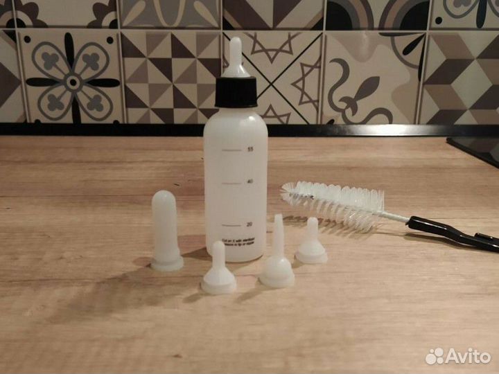 Бутылочка для котят