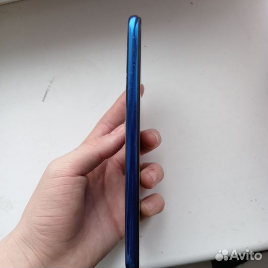 Xiaomi Redmi 7, 3/32 ГБ