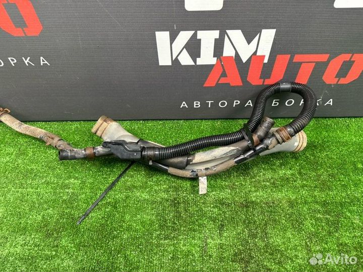 Патрубки горловины топливного бака Hyundai Elantra