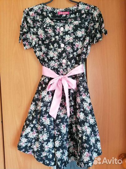 Платье 4 штуки