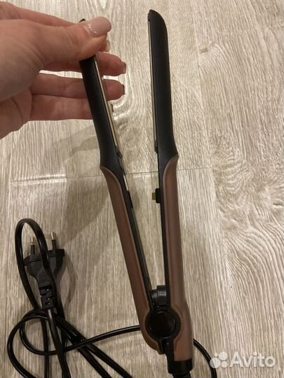 Выпрямитель для волос