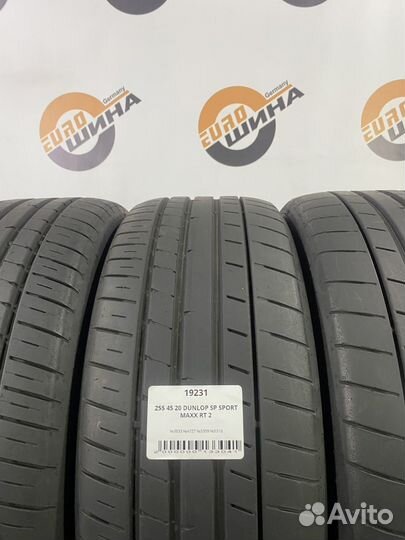 Dunlop SP Sport Maxx RT 2 255/45 R20