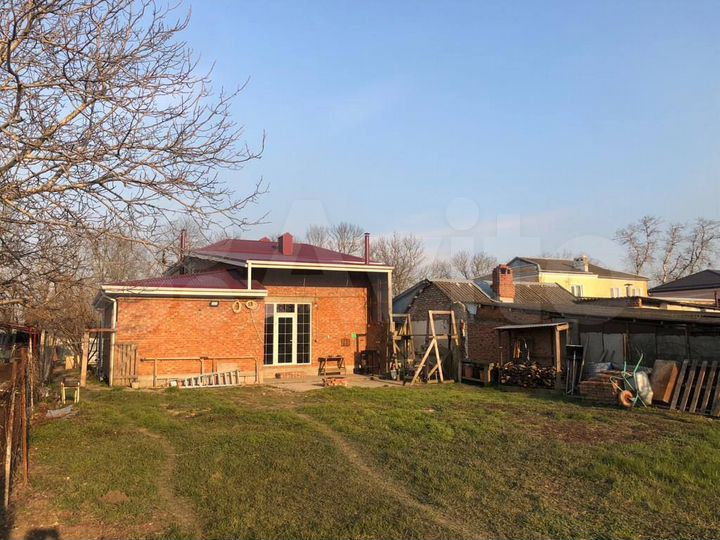 Дом 192 м² на участке 9 сот.