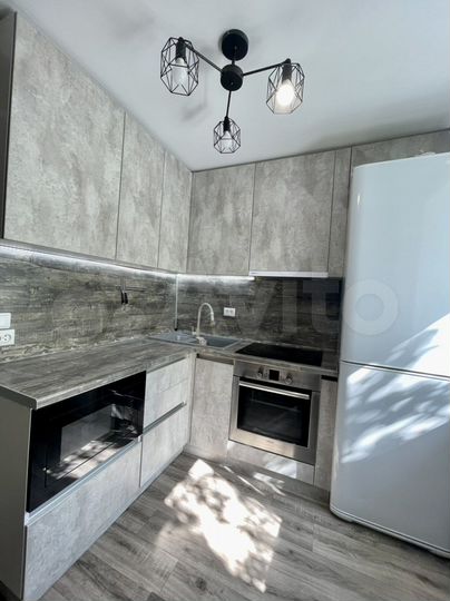 2-к. квартира, 49 м², 2/5 эт.