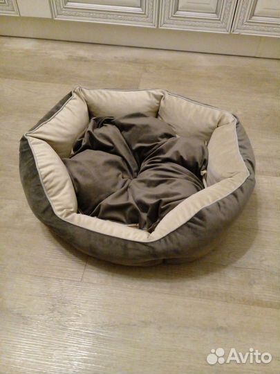 Лежанка для собак