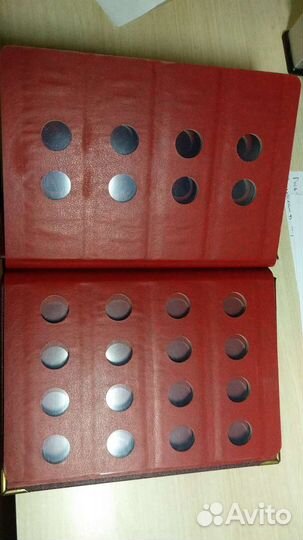 Наборы юбилейных монет РФ и СССР в альбомах