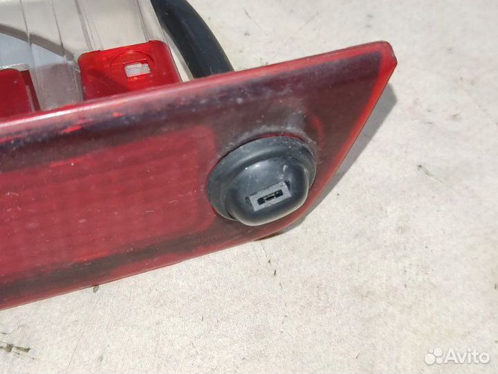 Стоп-сигнал Suzuki Grand Vitara