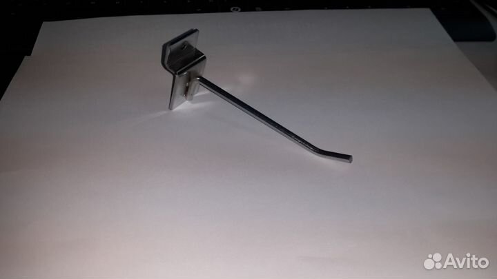 Крючок на экономпанель хром