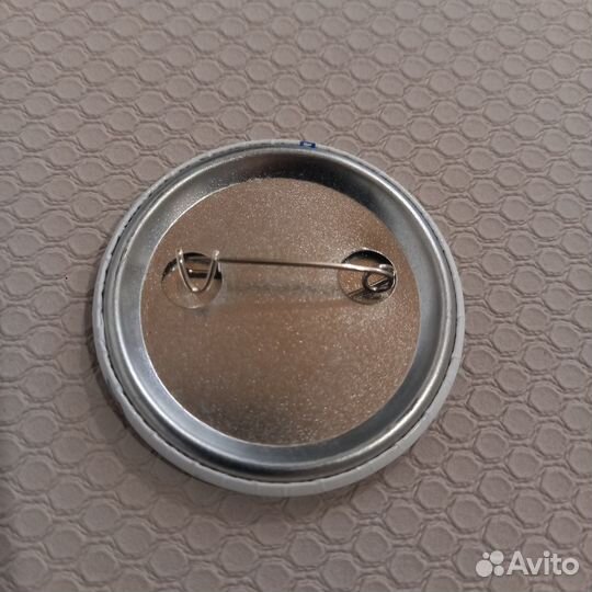 Значки с аниме